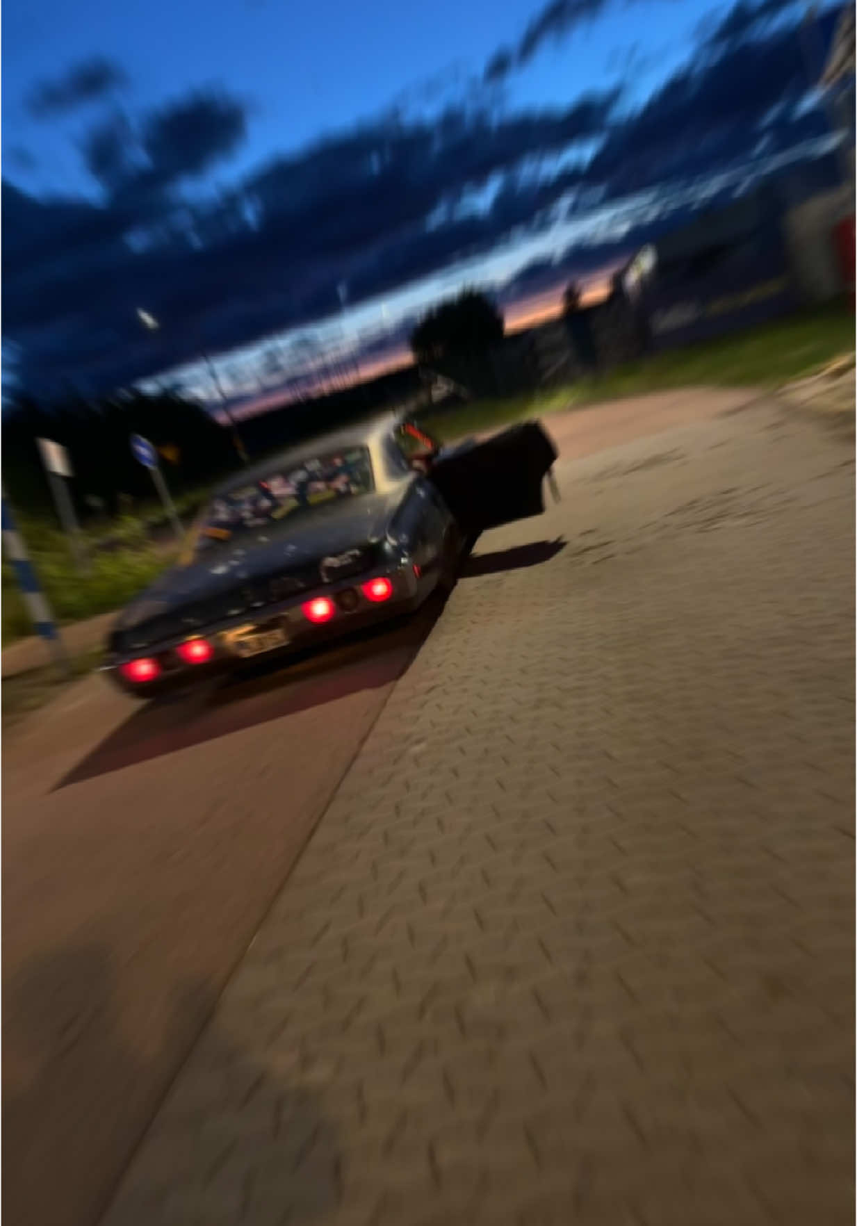 @Emmeli &Aring;hs