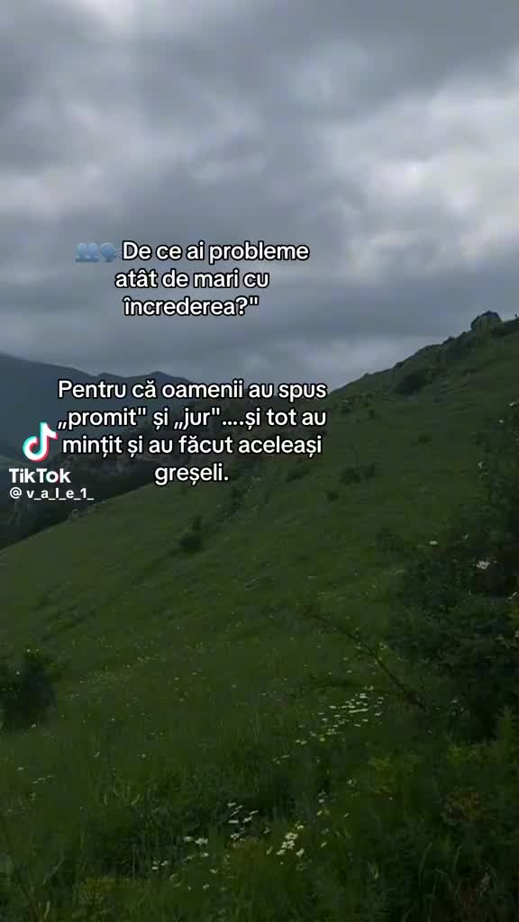 @👑 Mona-Lisa ochi albaștri 👑