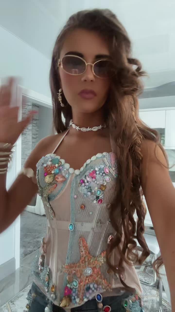 @aliciaflynn13