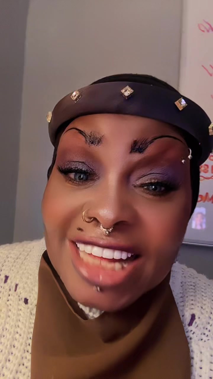 @Ebonysingagain