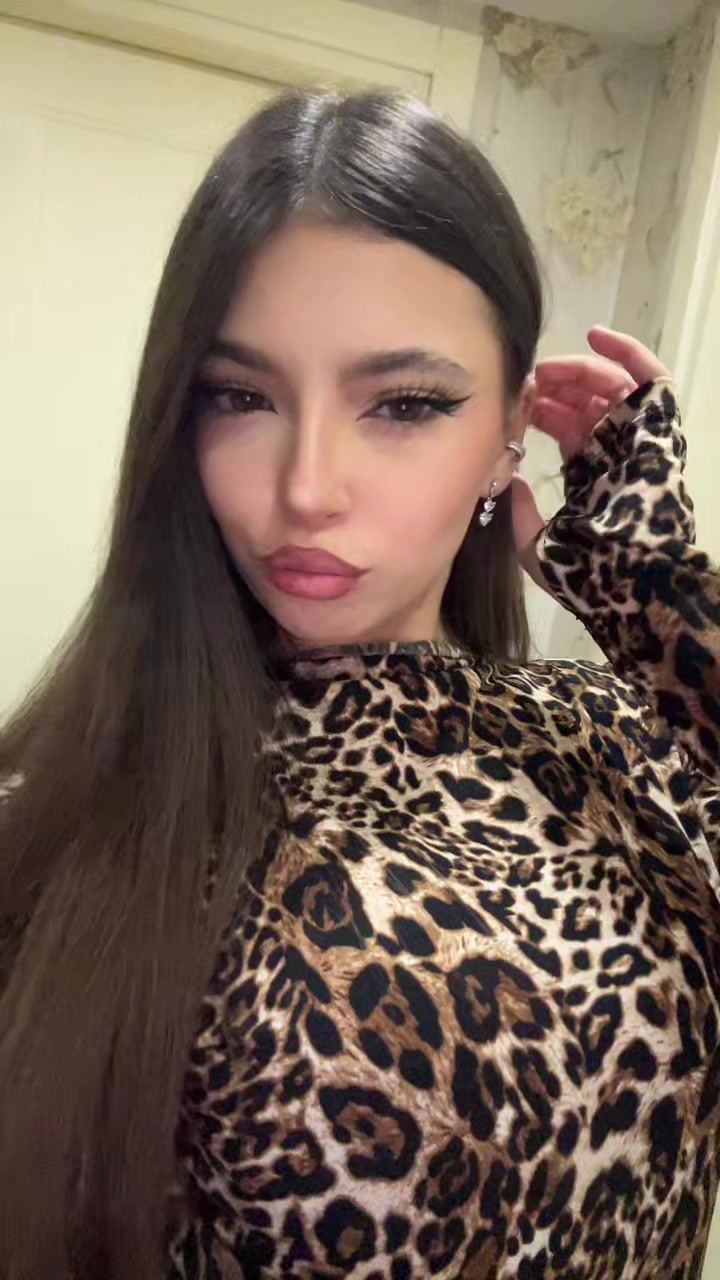 @Simo💋