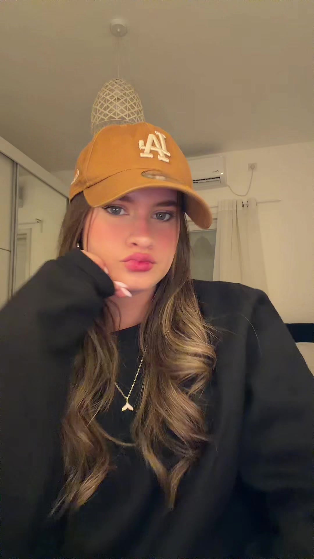 @Nofarspam