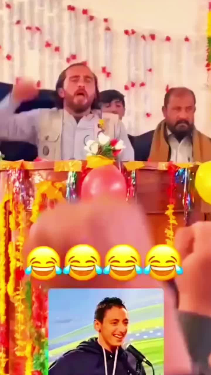@Yeh Kali Kali ankhe 👀