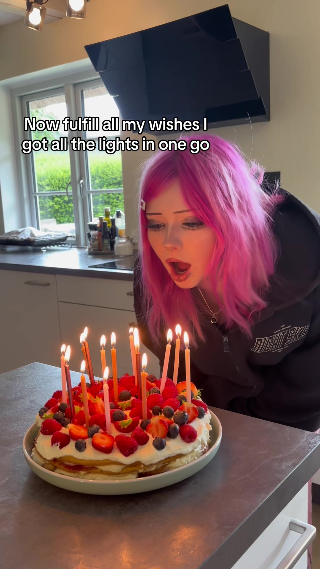 @Ursosmellie:<