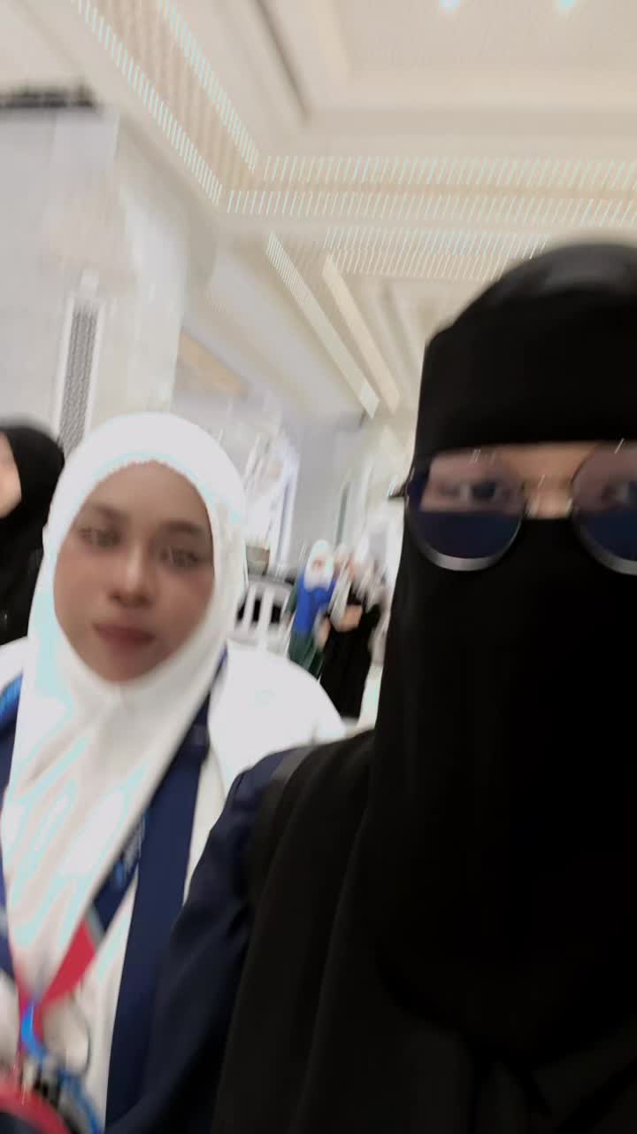 @Dik Alisya❗
