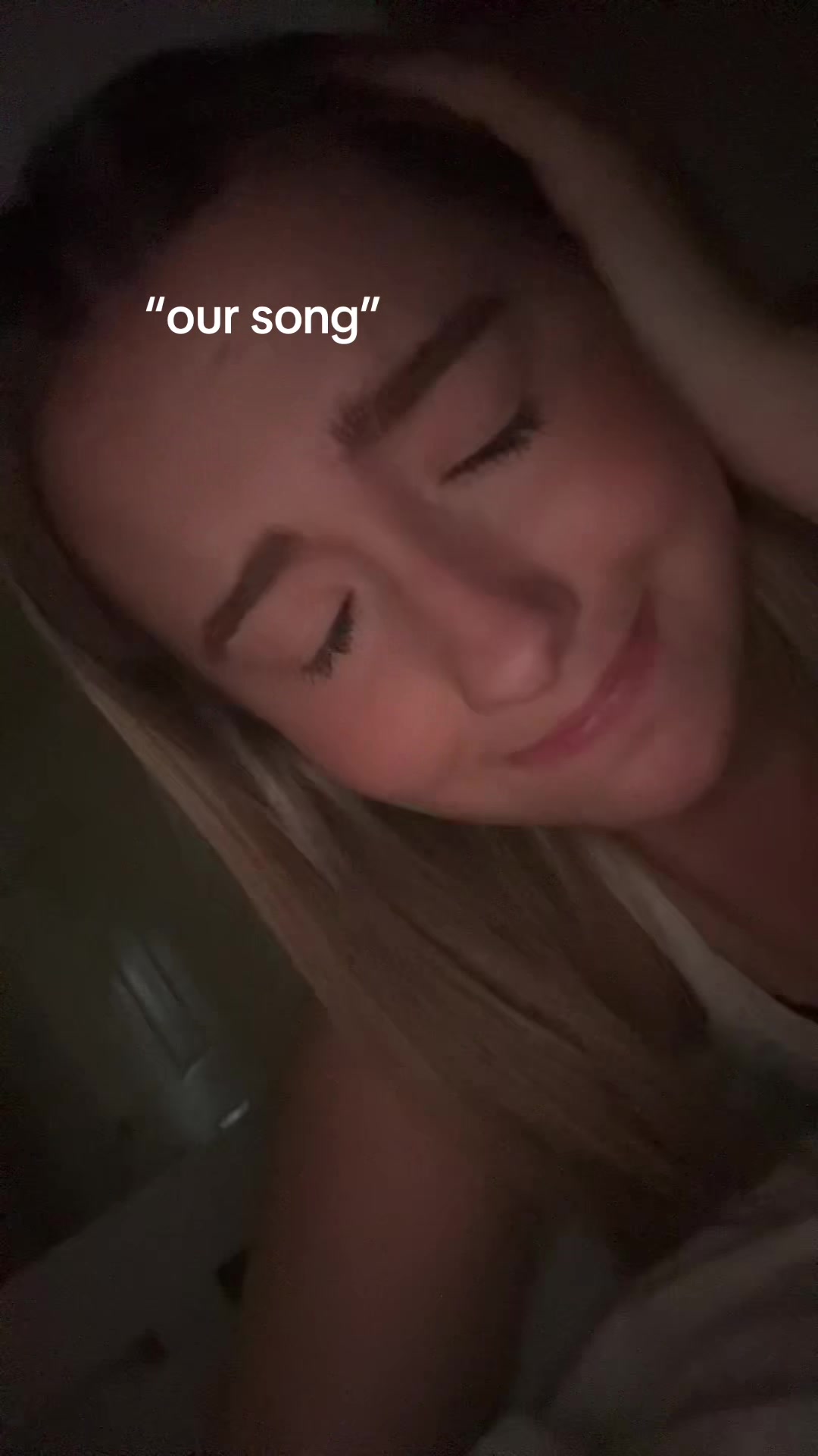 @??