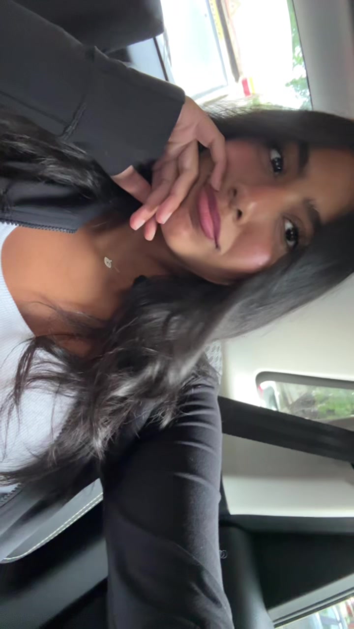 @sanika🌴
