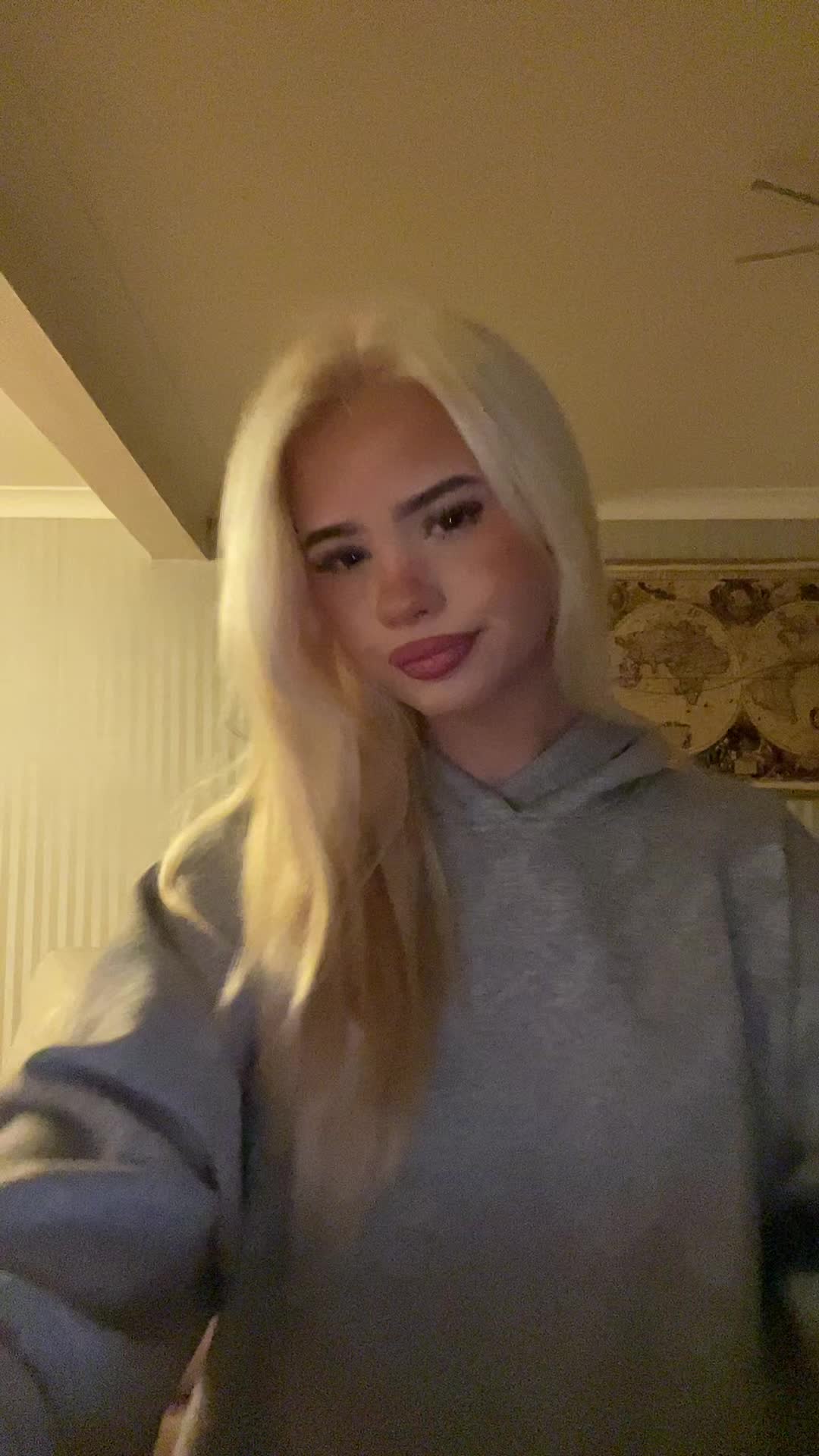 @💎𝐌𝐈𝐊𝐀 𝐁𝐑𝐎𝐎𝐊𝐒💎