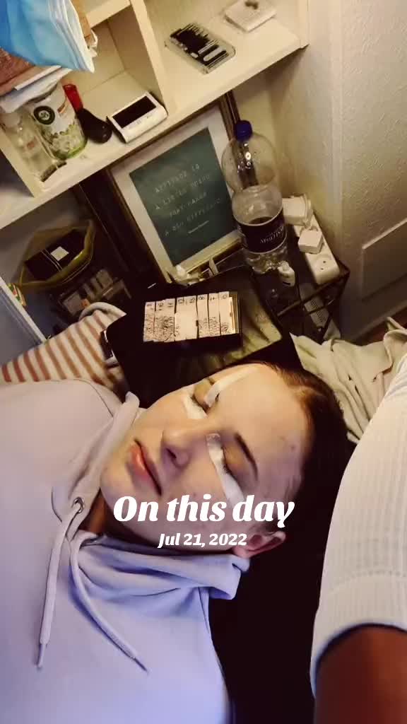 @Lashartbytimea