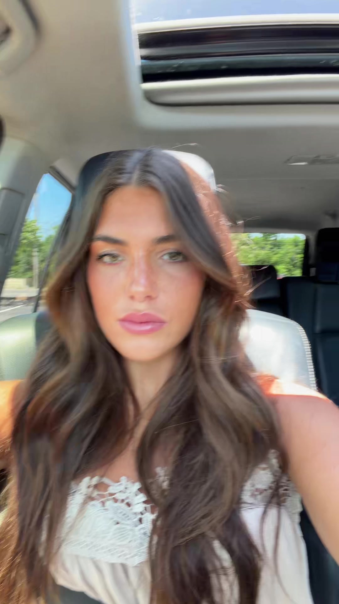 @aliahitzman