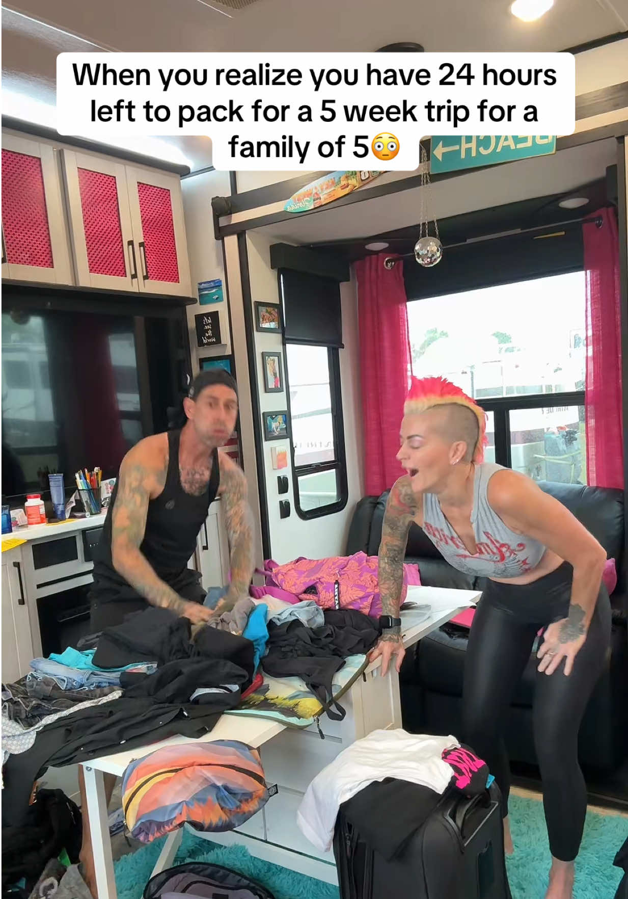 @Sandi / RV / Travel family