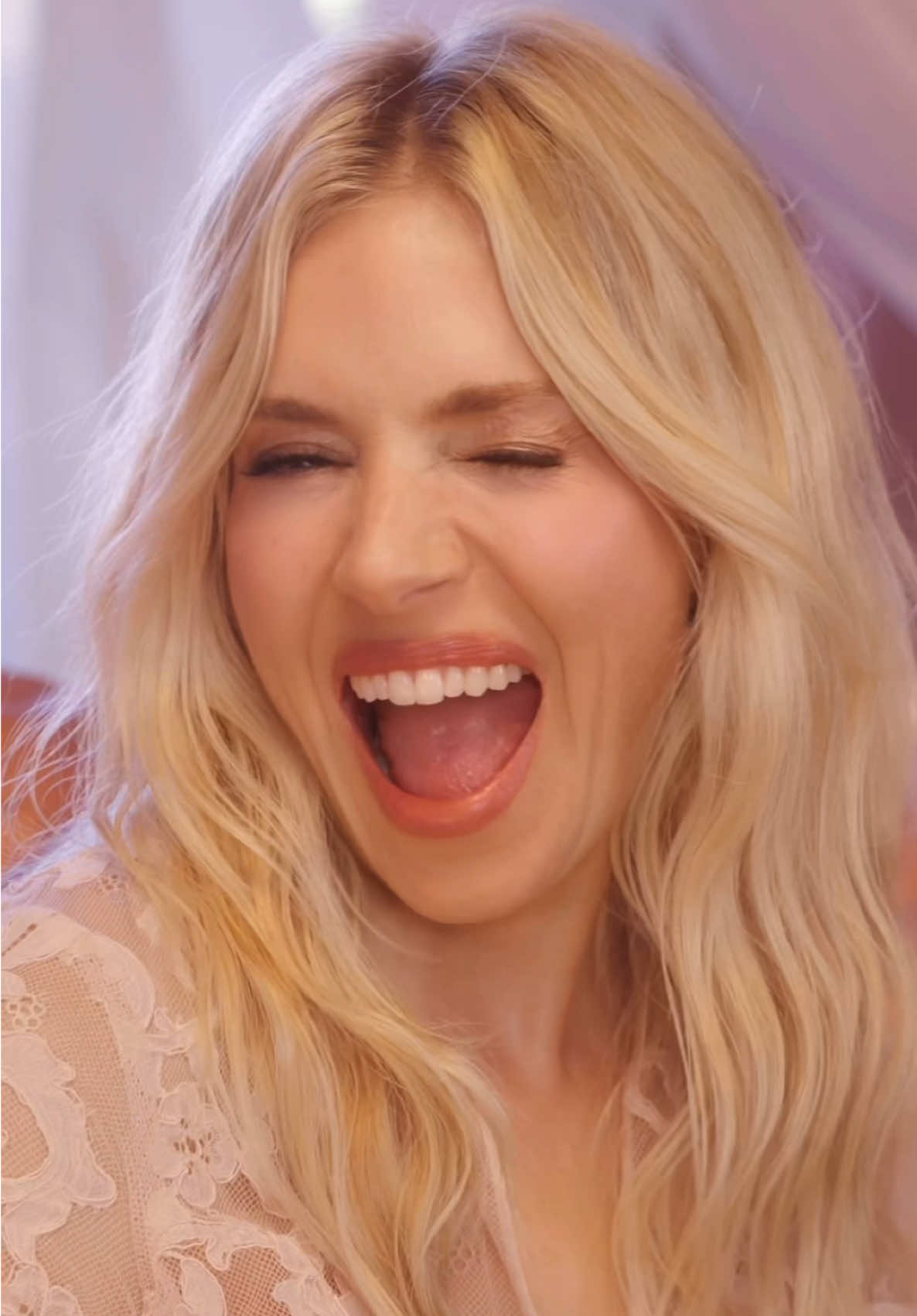 @Charlotte Tilbury