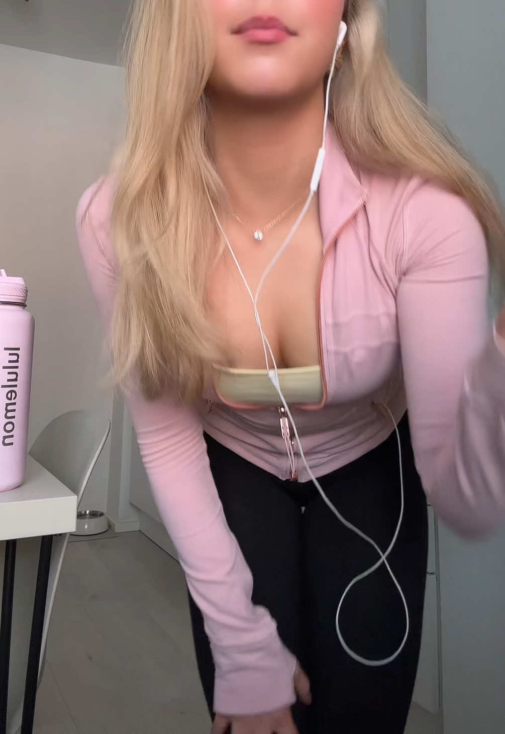 @𝒎𝒊𝒊𝒂