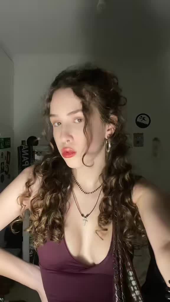 @alexandrazn