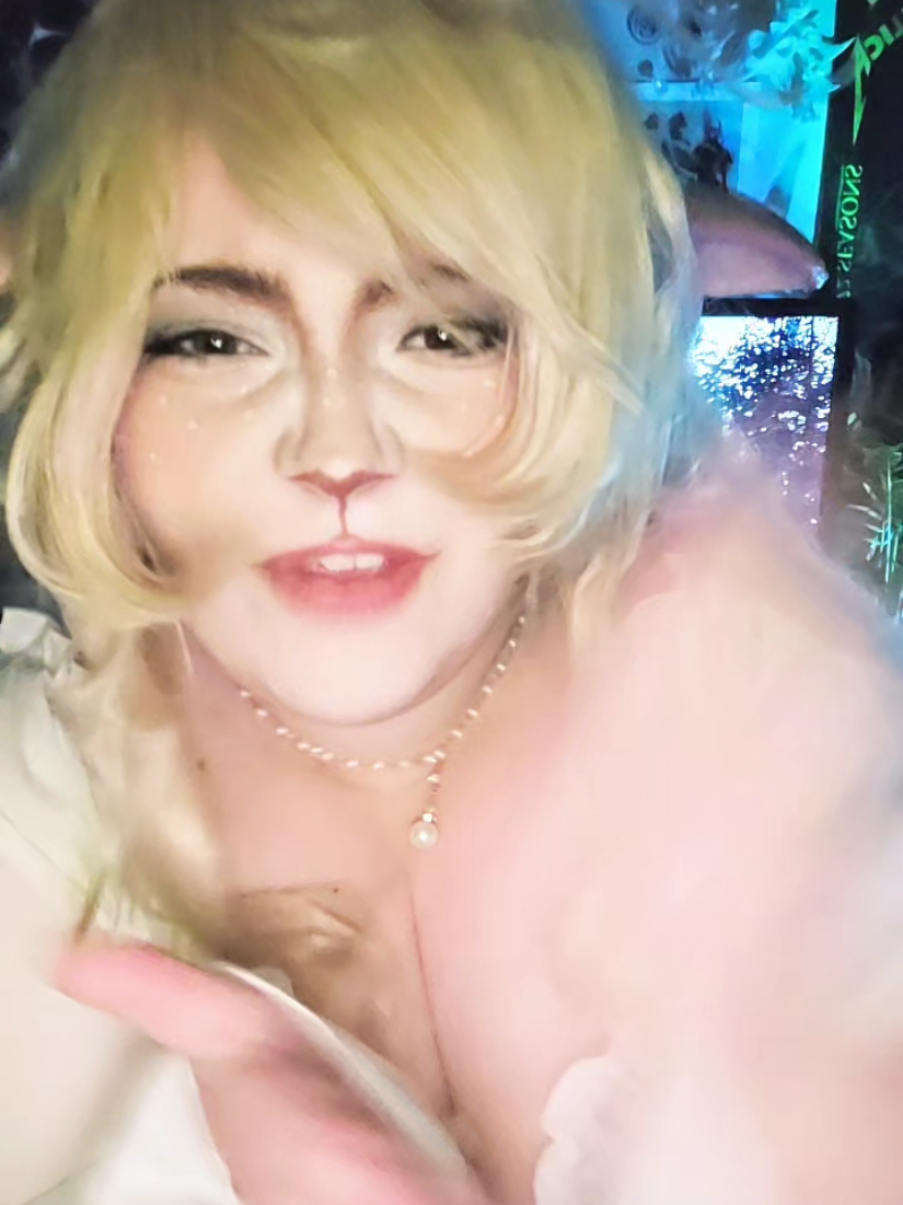 @☆-ThrowawayCosplay-☆