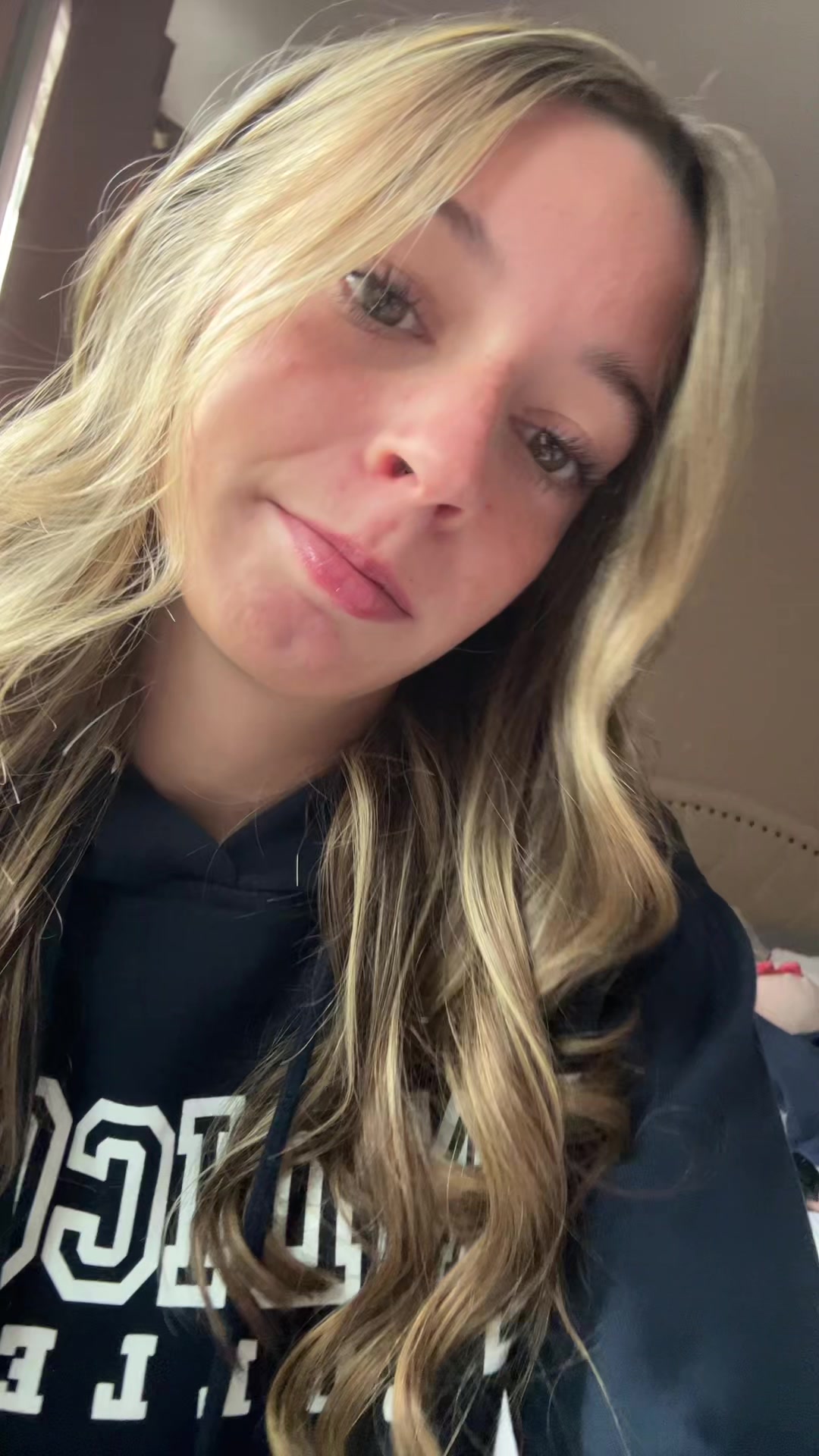 @️