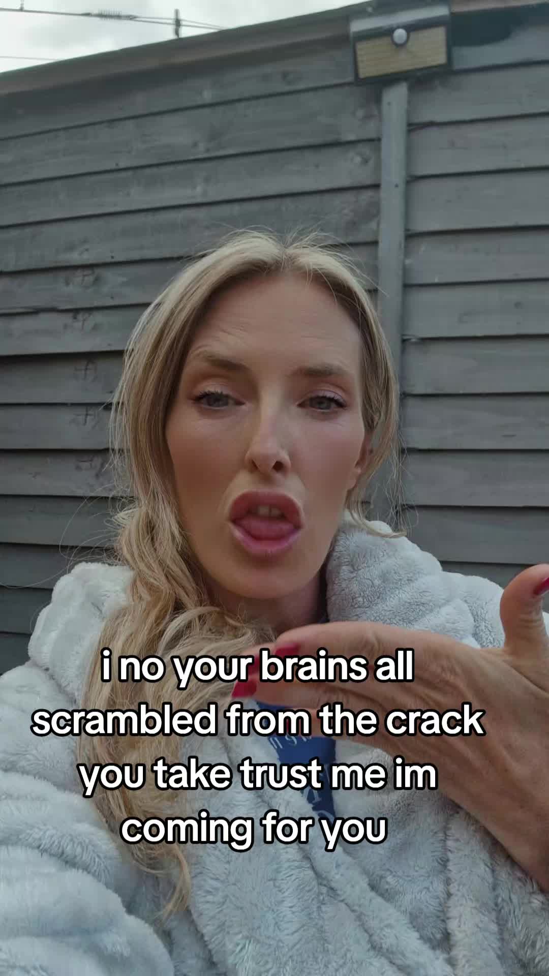 @FAKELIKEYOU 😉