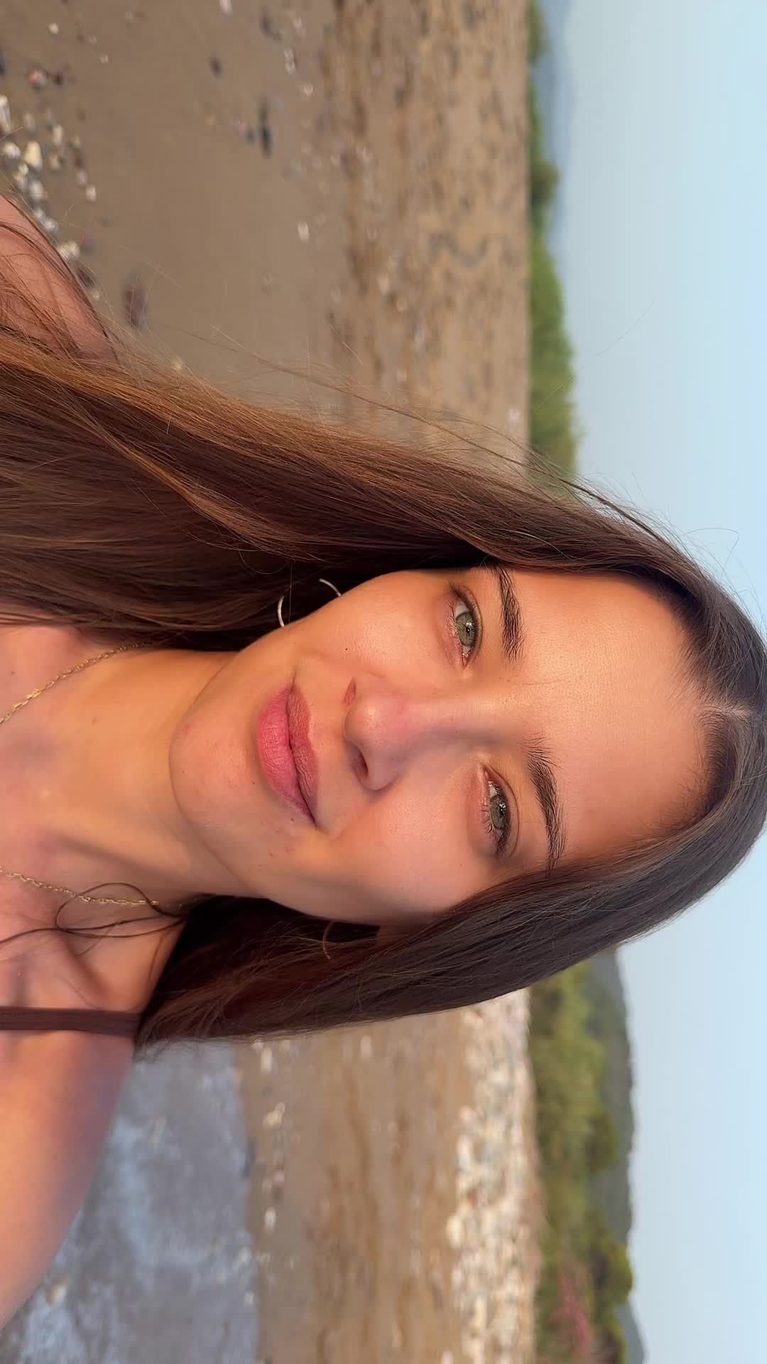@elena_nanu