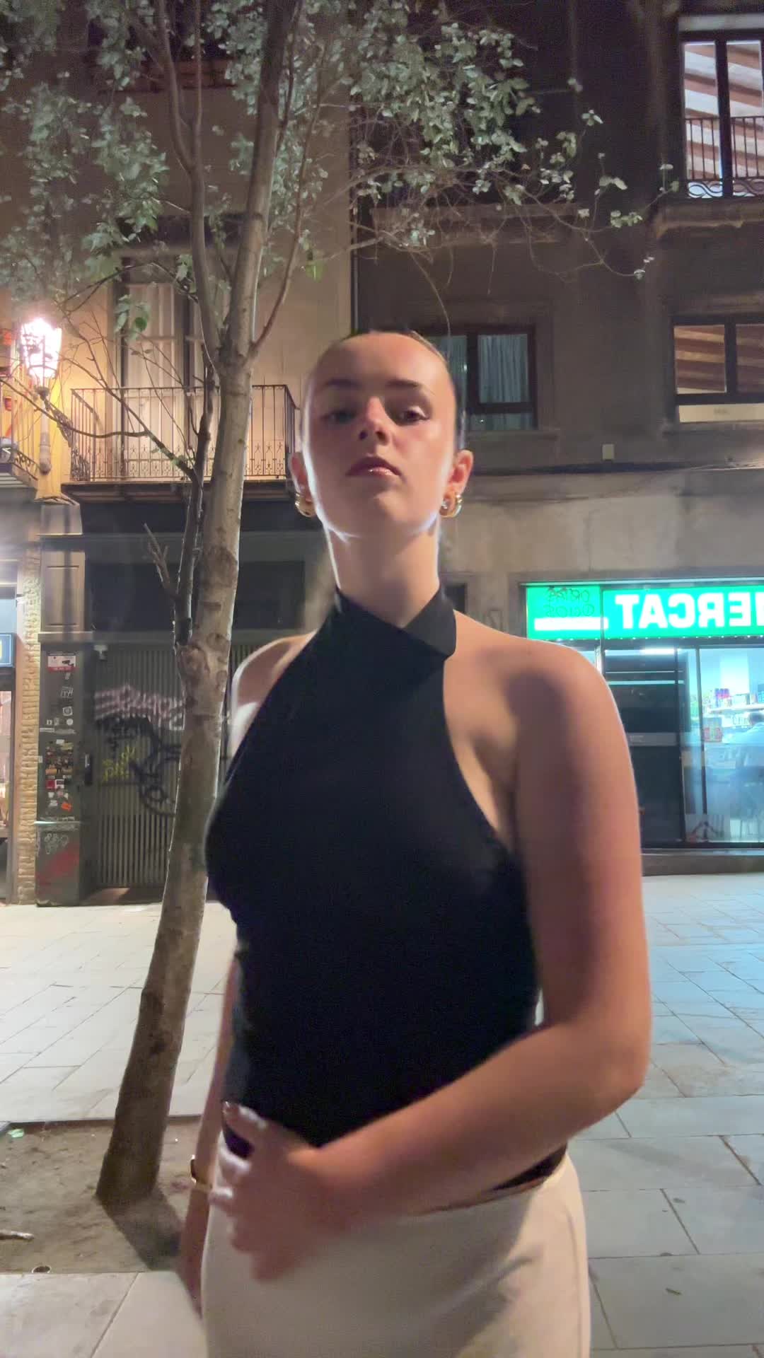 @v