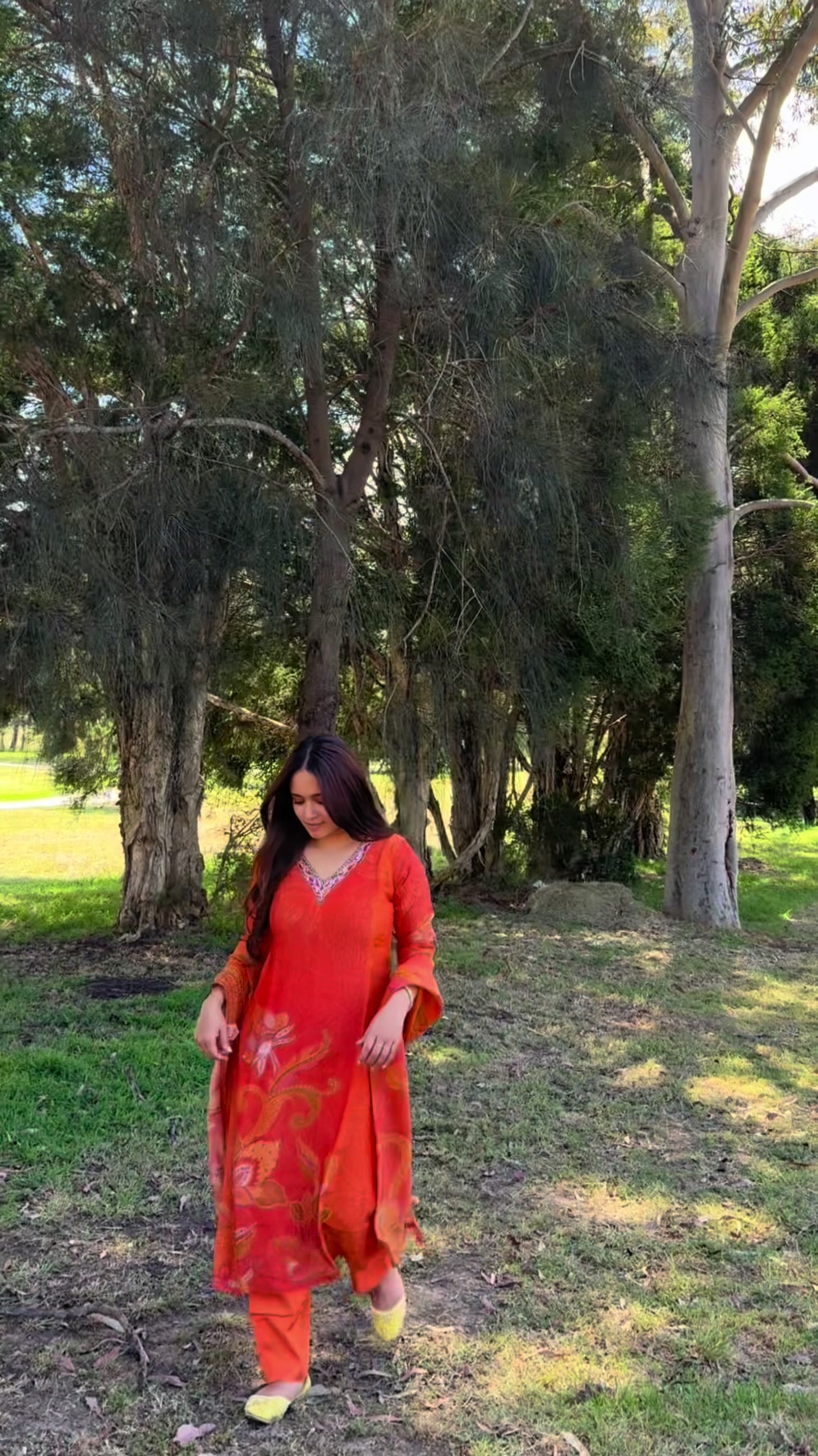 @Resham_luxecouture