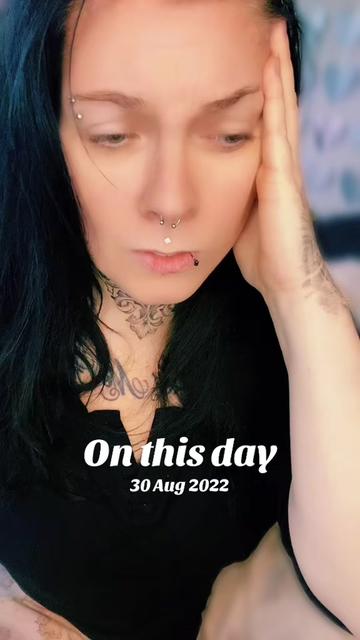 @🥀𝕿𝖍𝖊 𝕯𝖆𝖗𝖐 𝕼𝖚𝖊𝖊𝖓🖤