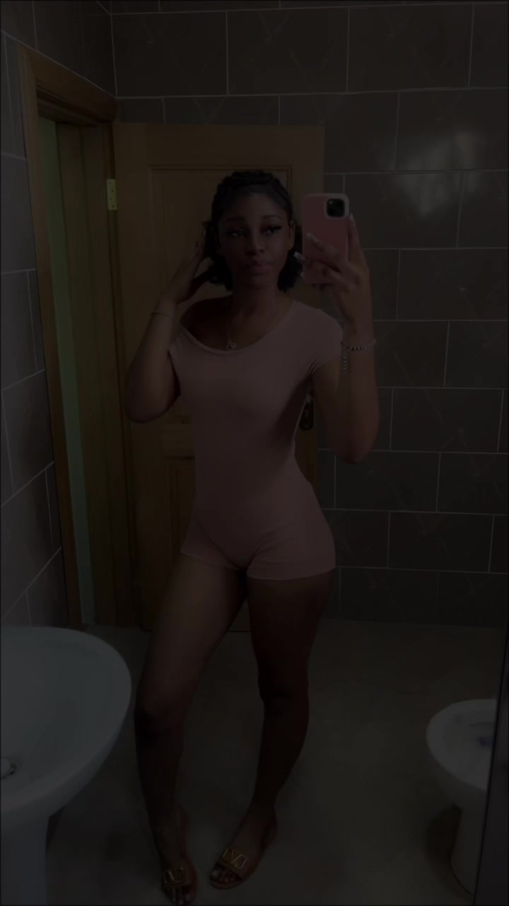 @🎀Prissy born bold 💞🫧🥹