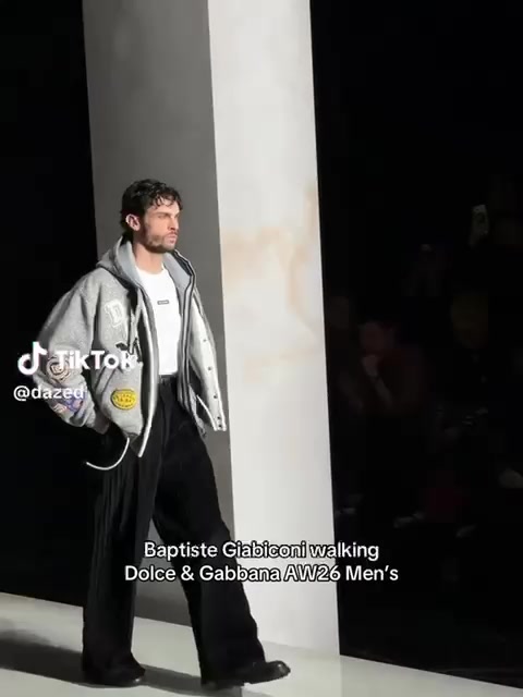 @Baptiste Giabiconi