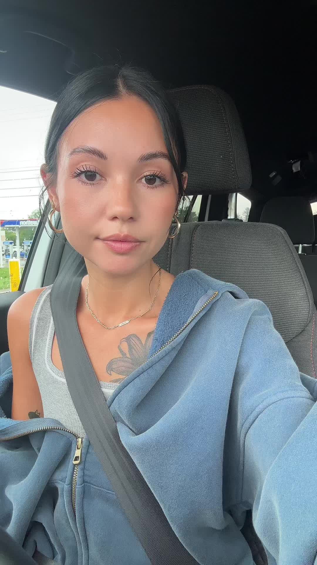 @Leahsharrrp
