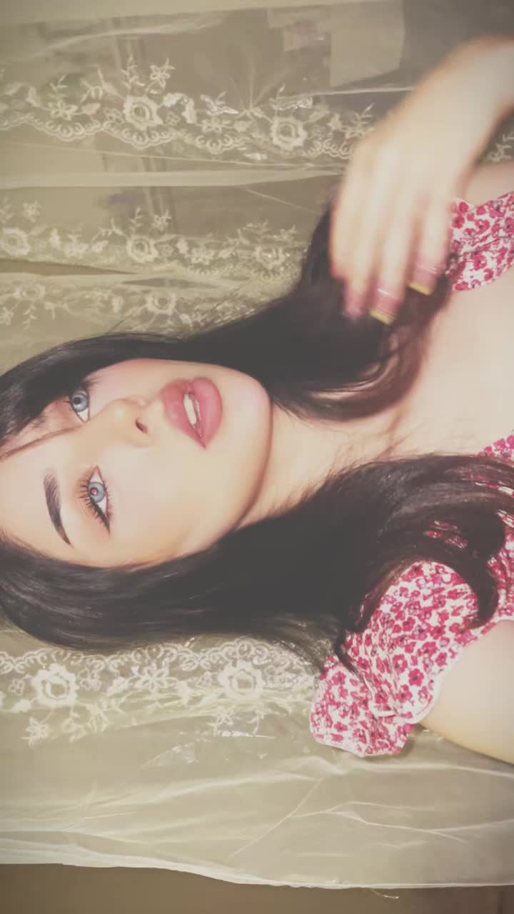 @atheeennn