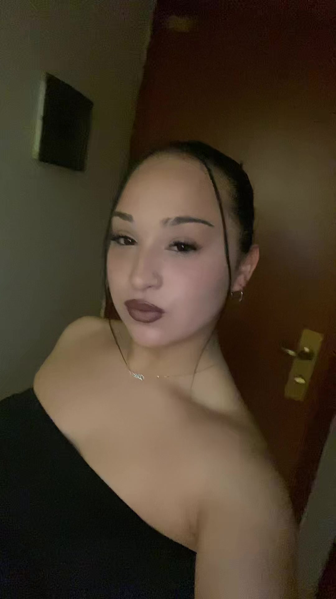 @𝓔𝓵𝓮𝓷𝓪