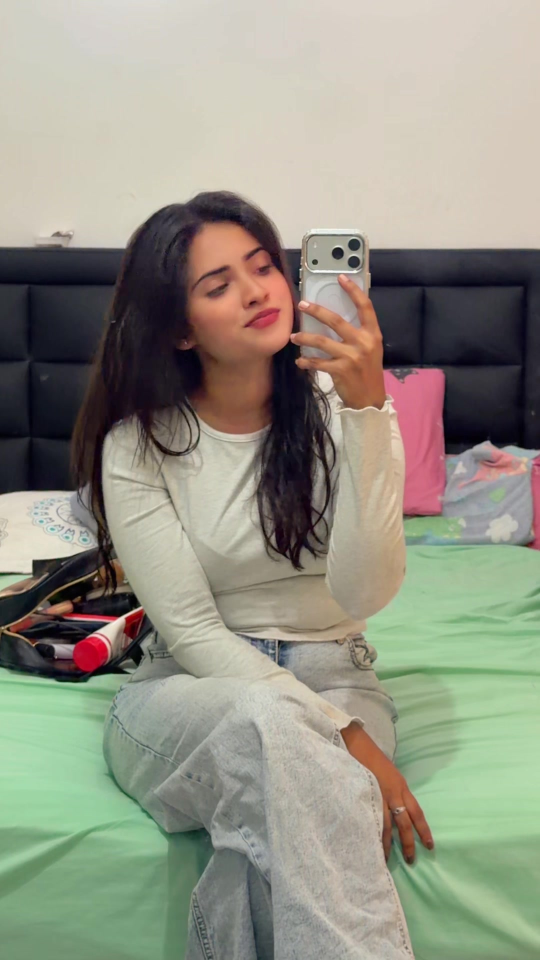 @charu___wijewardhana