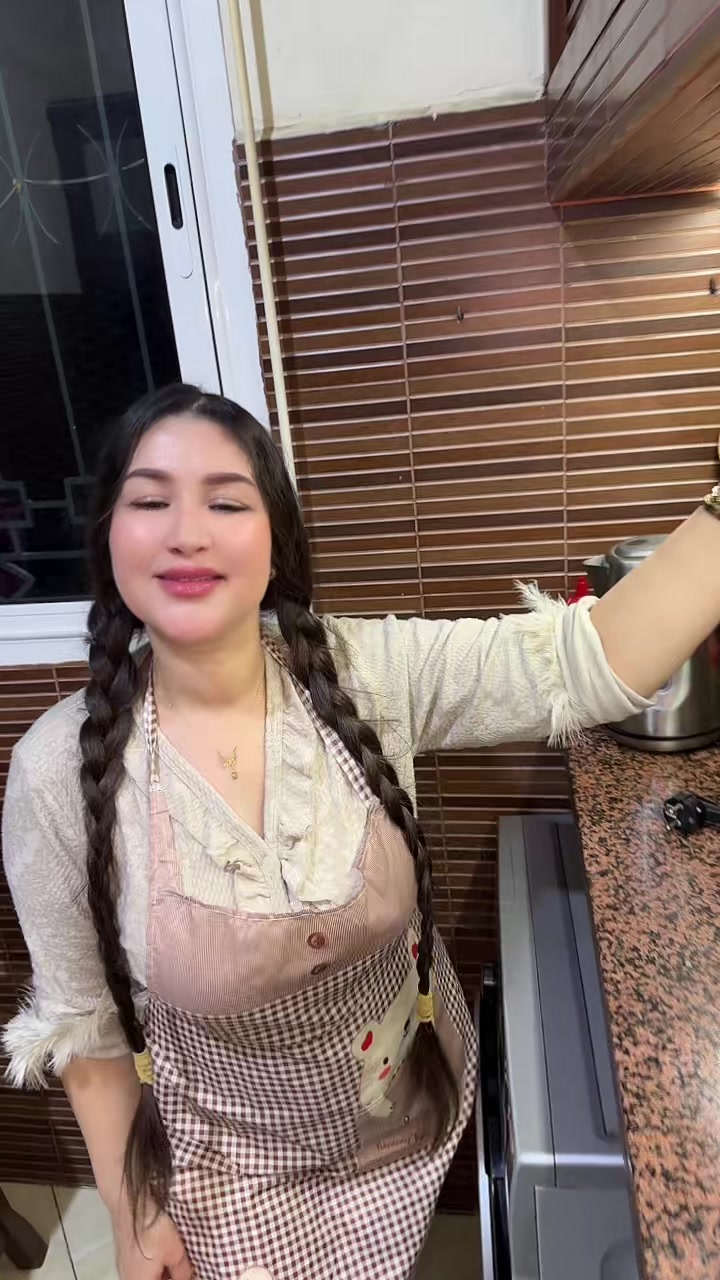@ام نور عيني