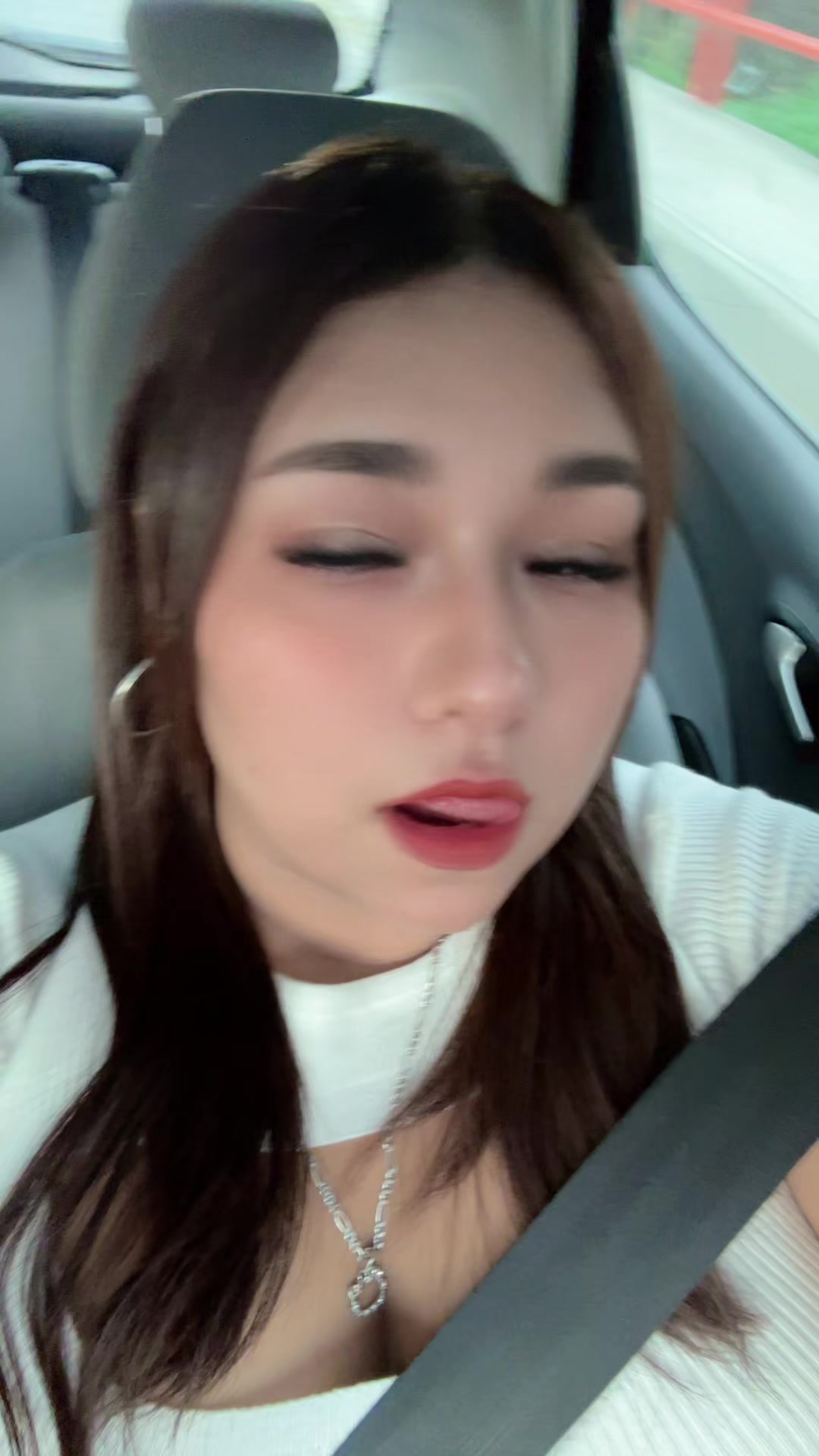 @laluug98