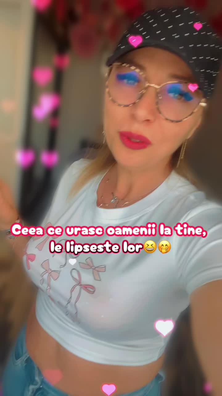 @🫧 𝓡𝓸𝔁𝔂🫧