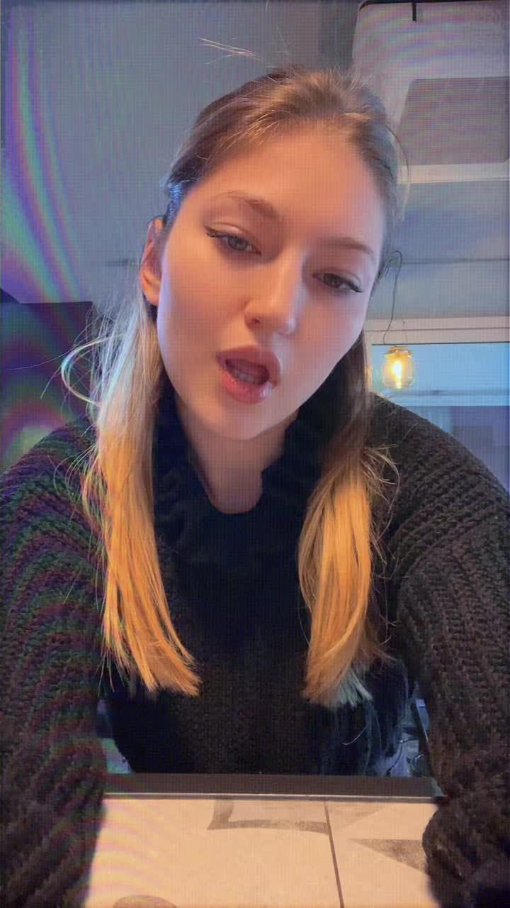 @Carol_aina