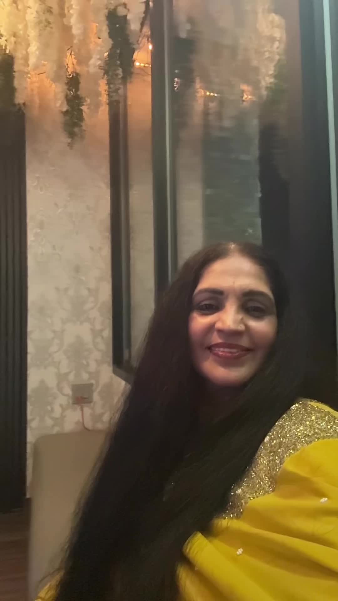 @Dollychopra USA 🇺🇸