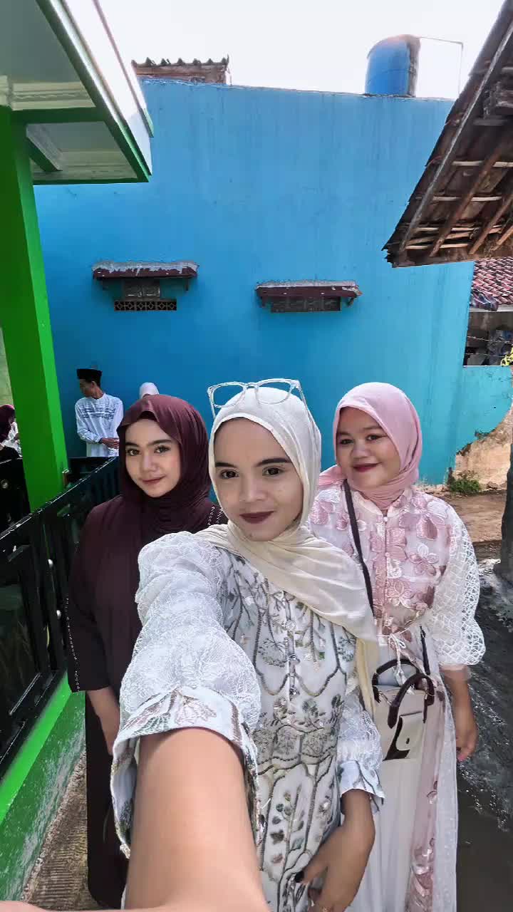 @AnggiAp
