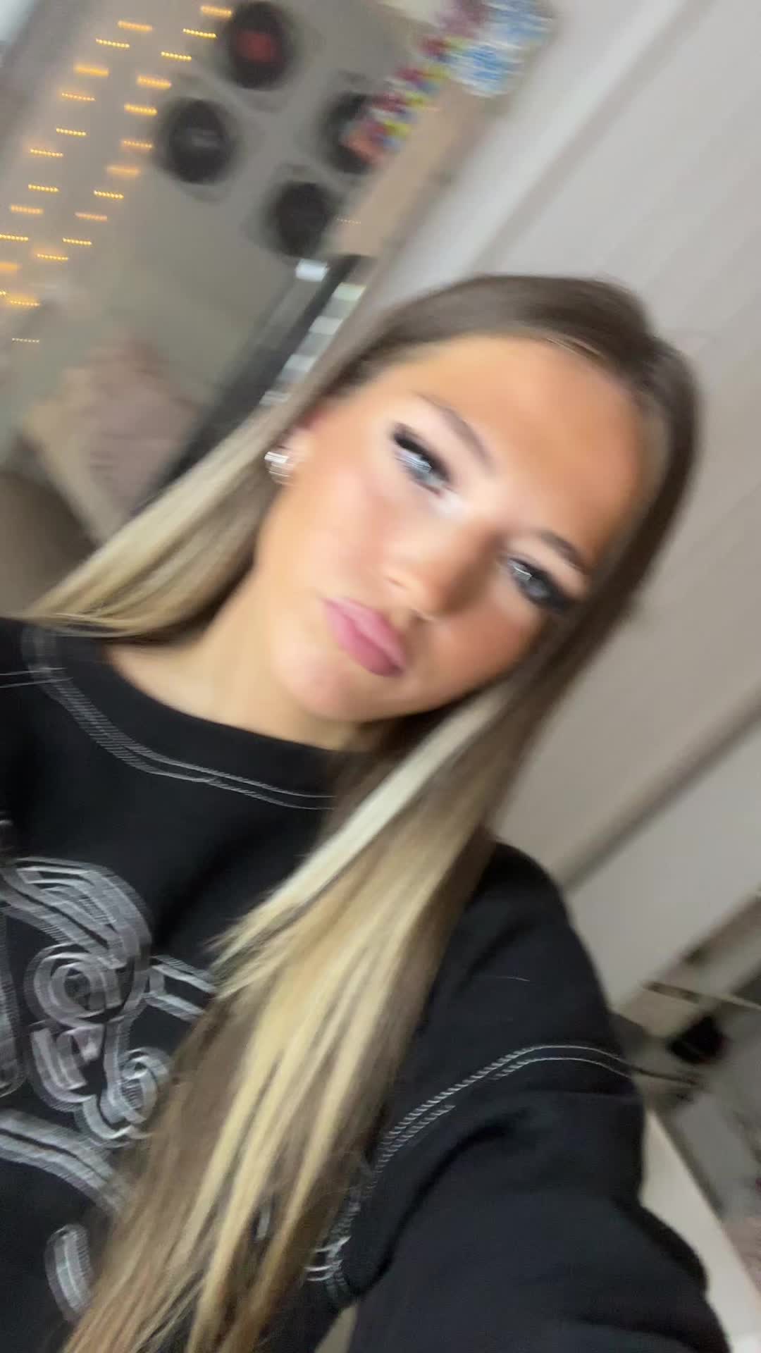 @xxlivviaxx