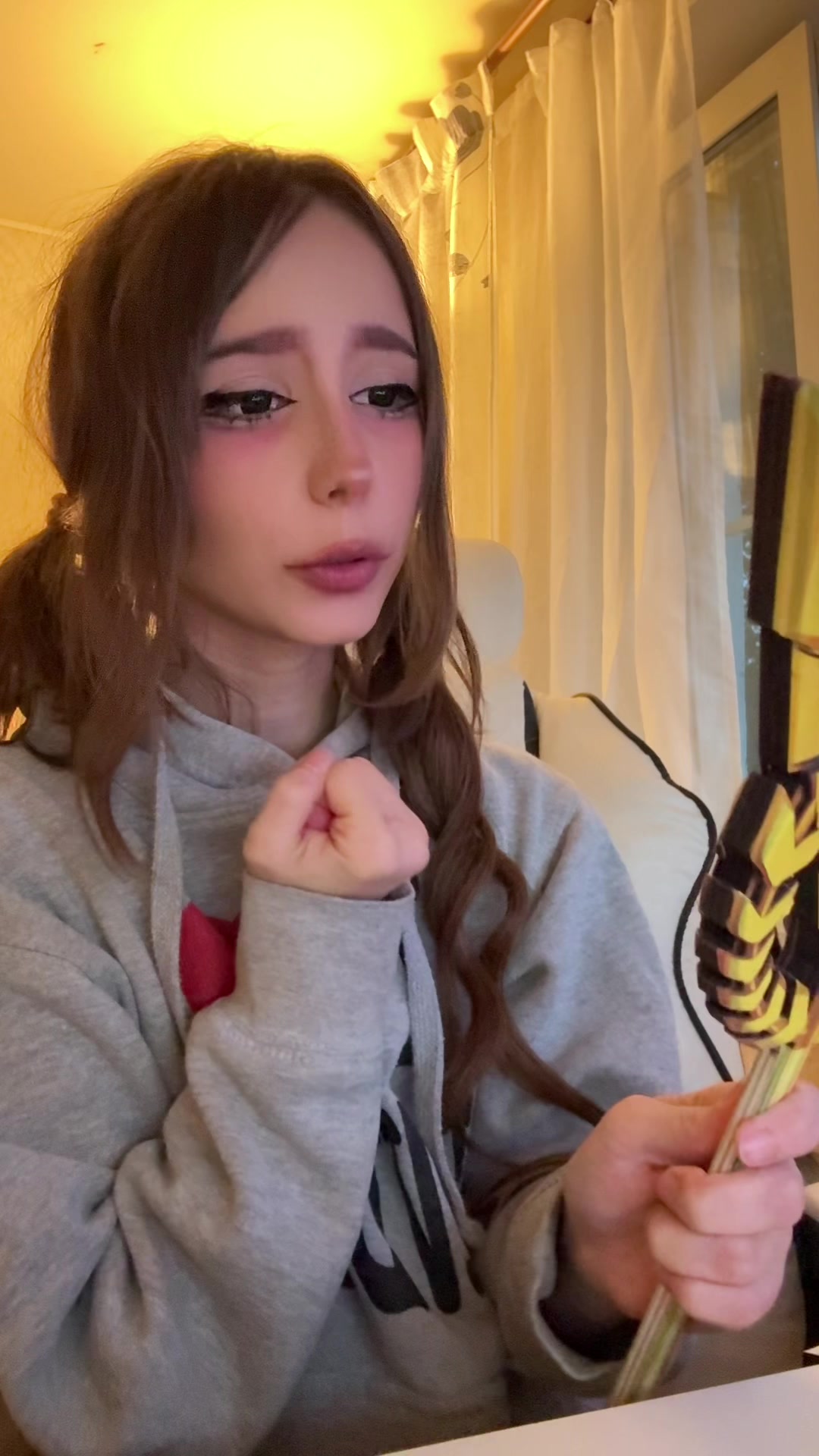 @Котя :3 😁