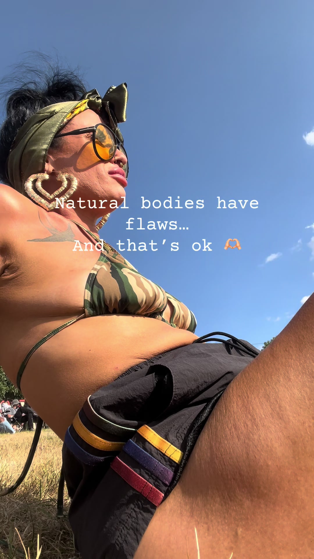 @JustSarahLou