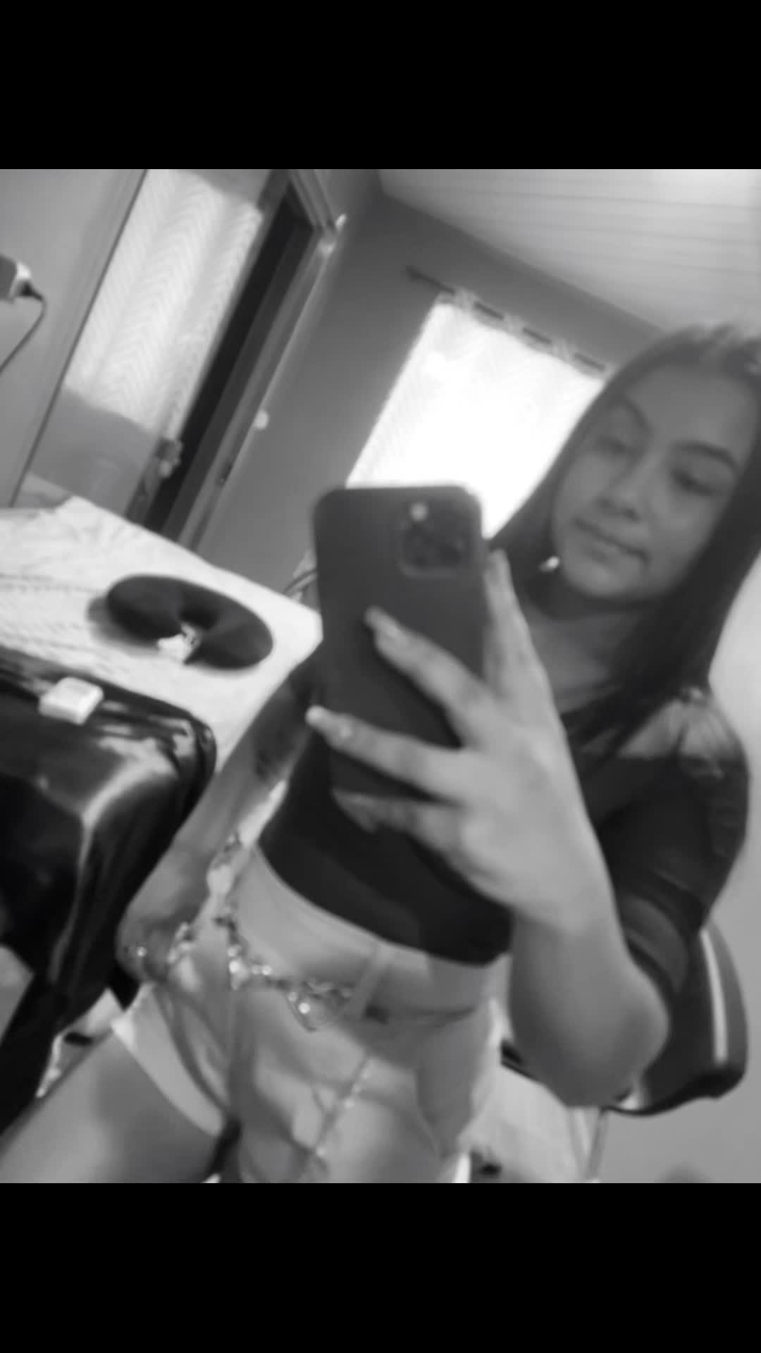@Elly_😻