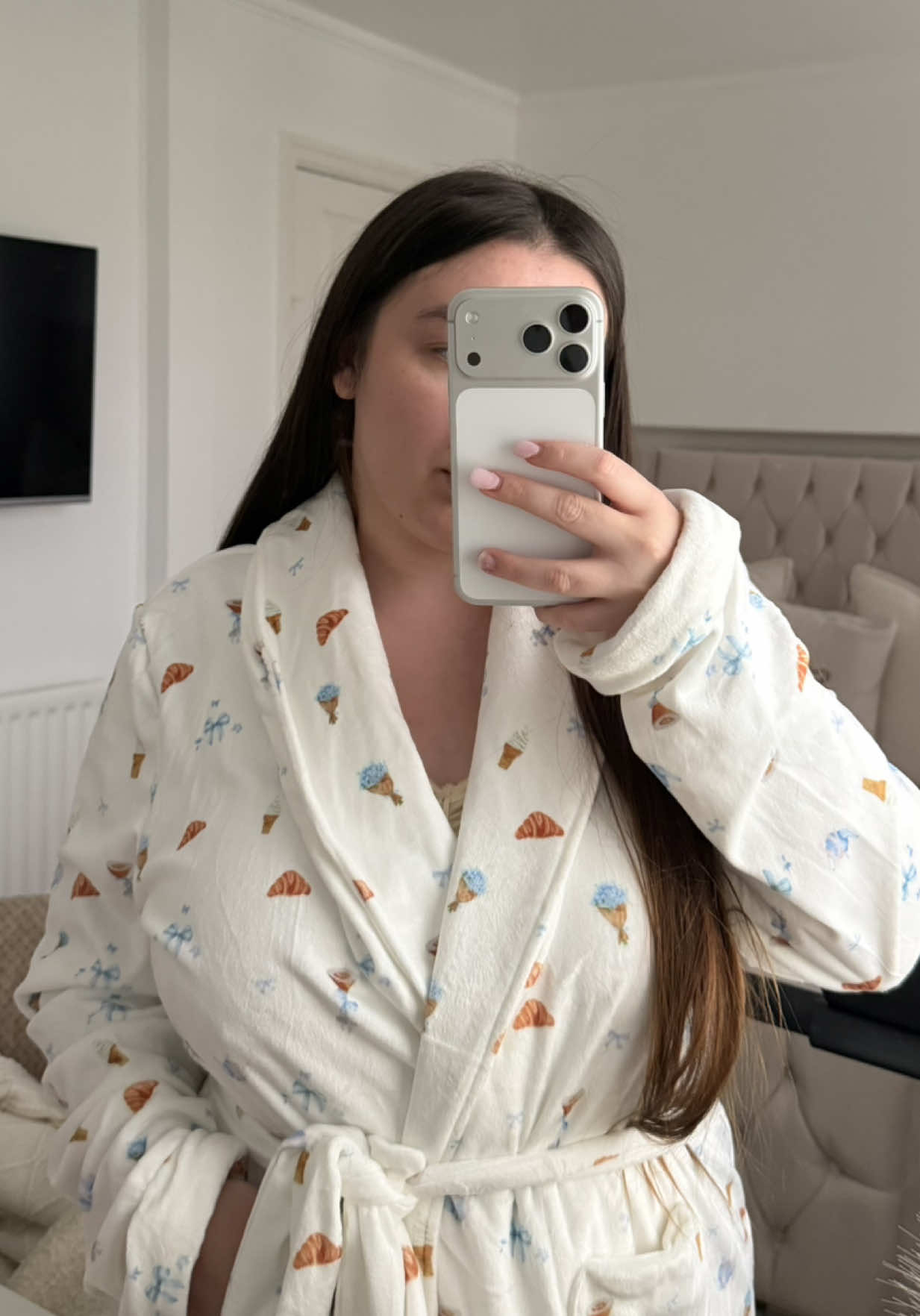 @lacesmae☁️🫧🕊️