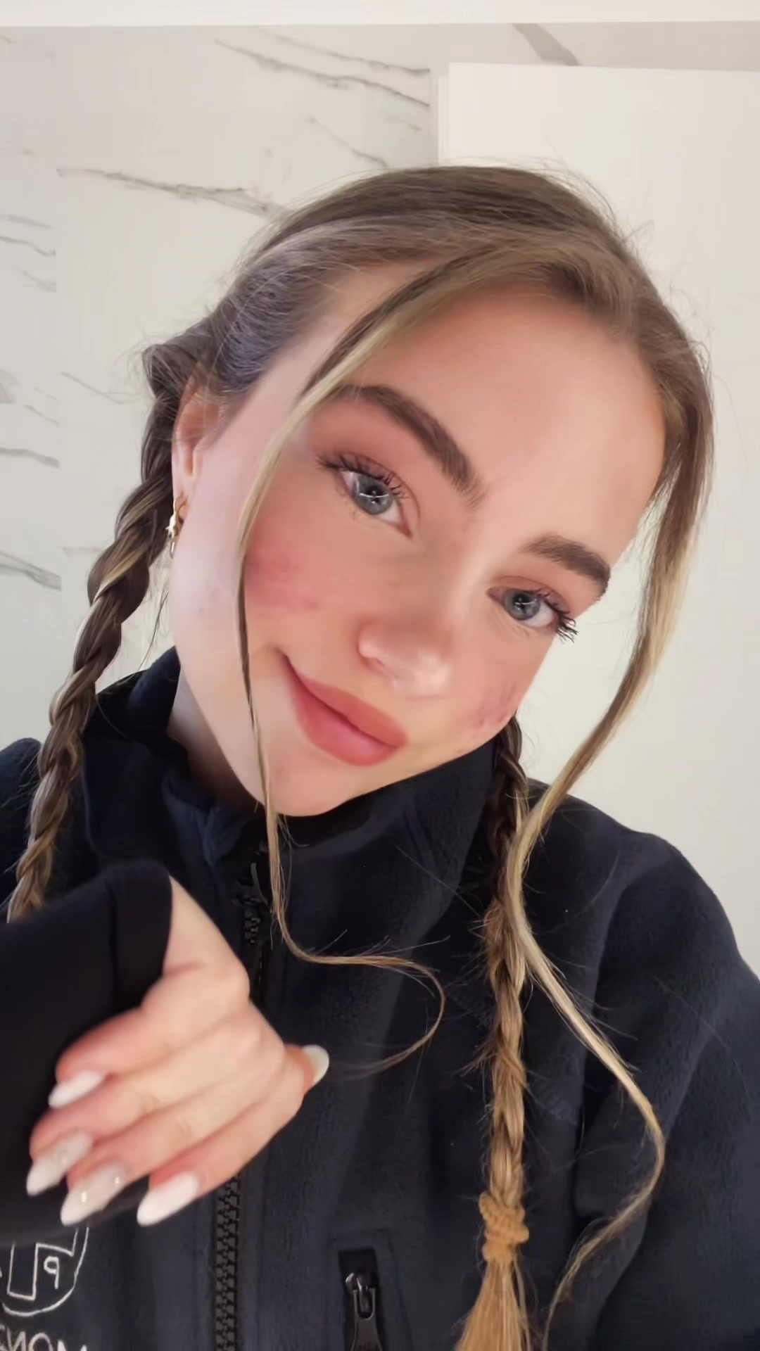 @Tay<3