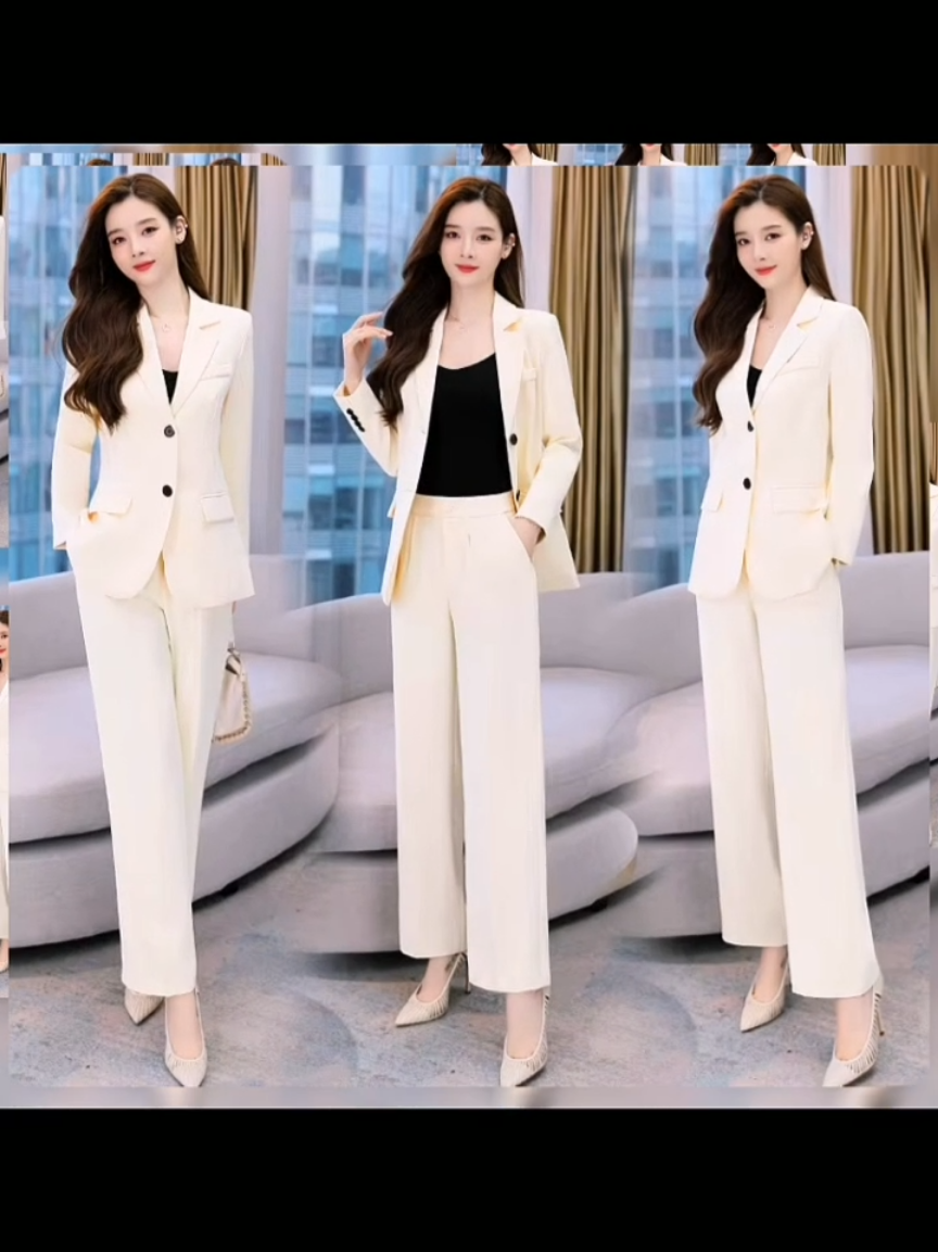 @Fashion By Hira