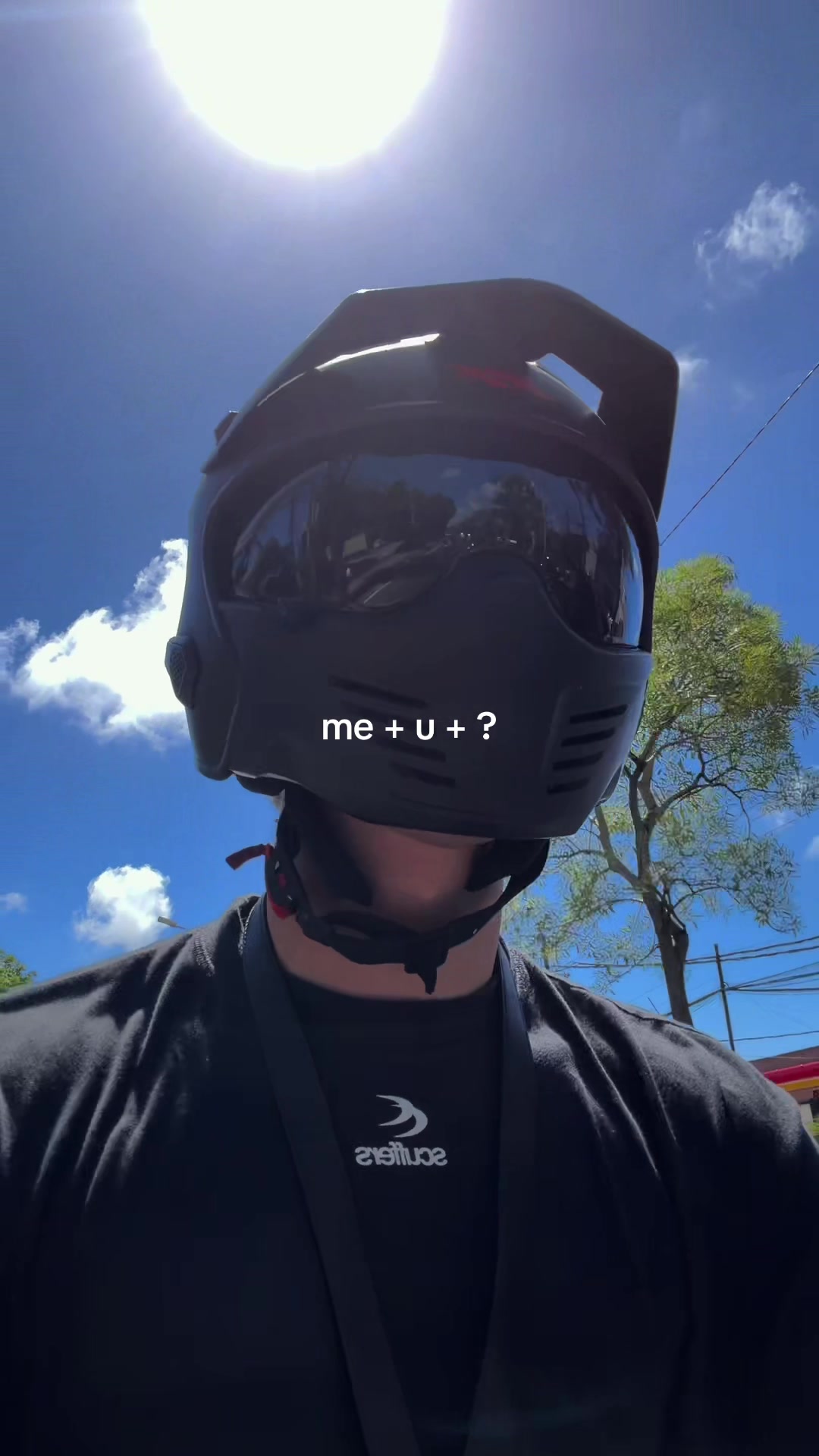 @TÍM