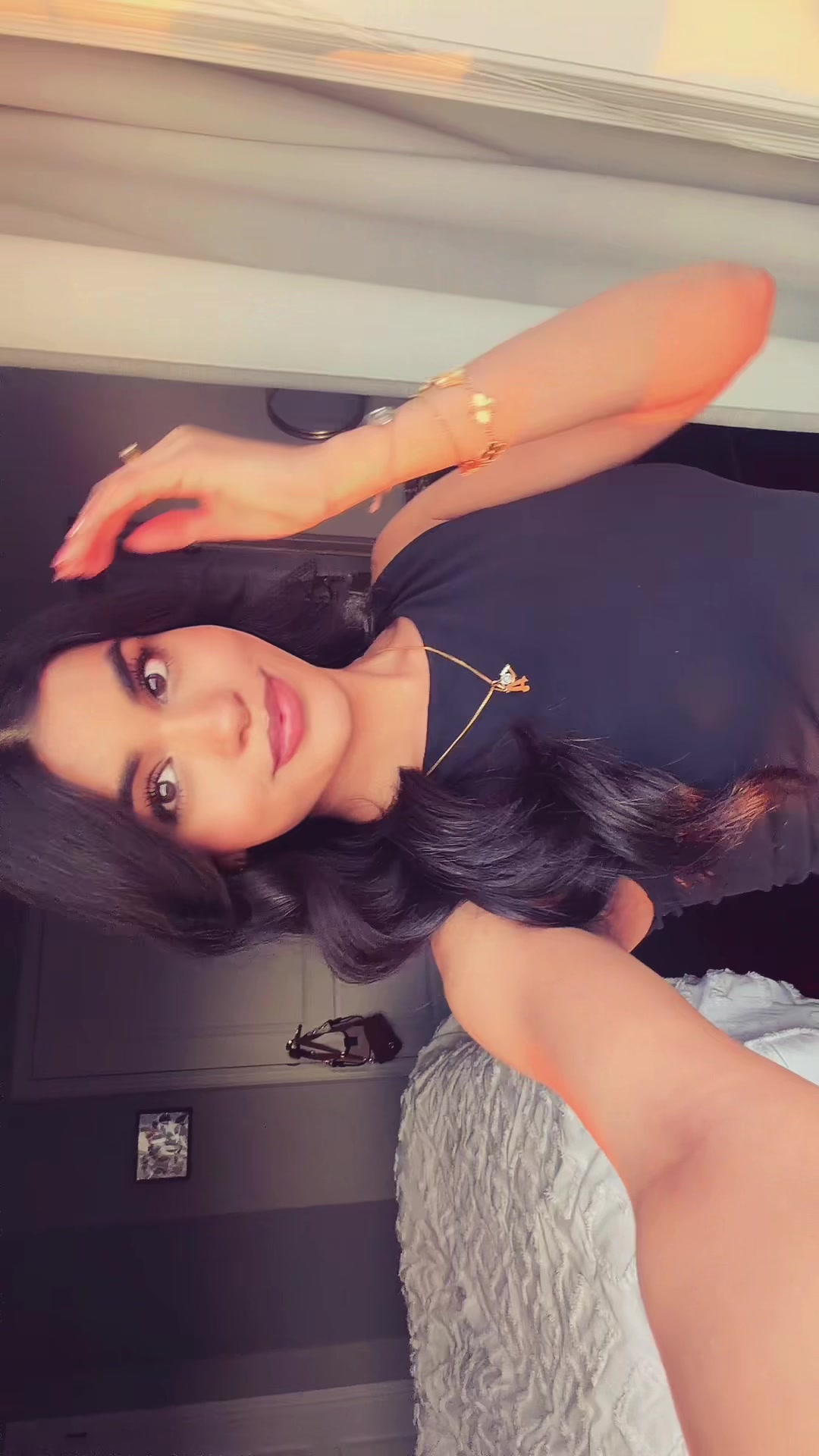 @aiswarriya 🧿