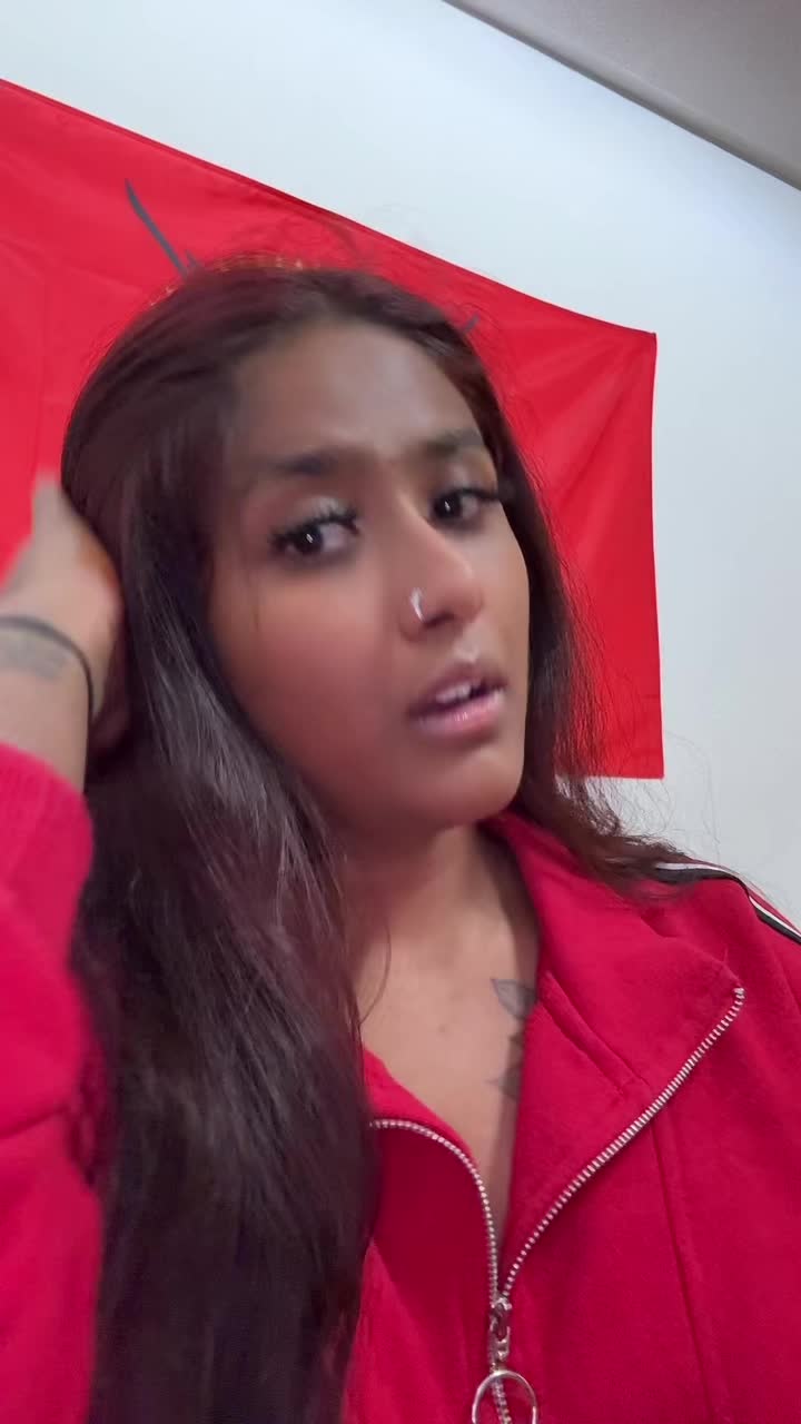 @Thujee🥀