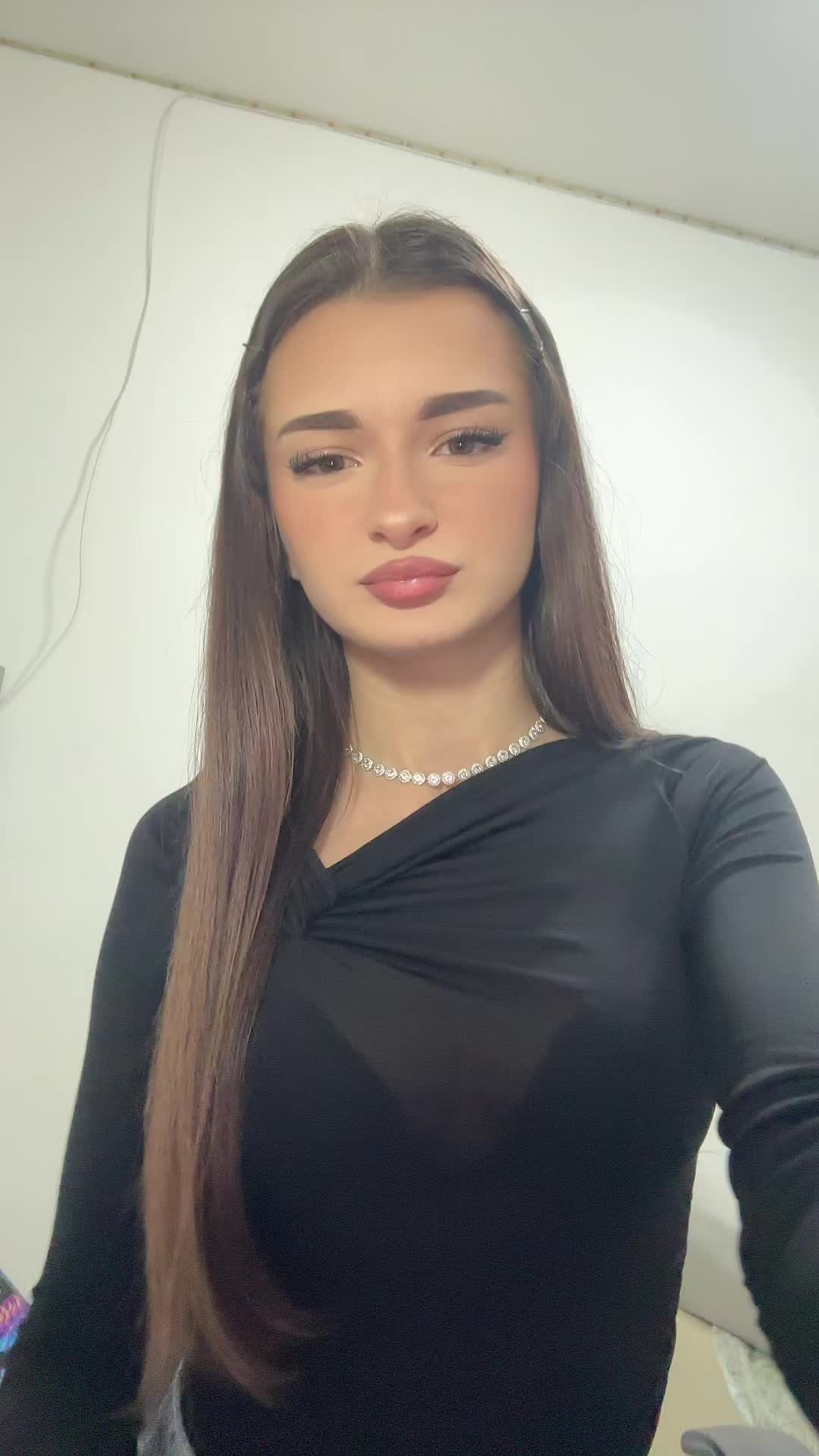 @𝐺𝐿𝑂𝑅𝐼𝐴