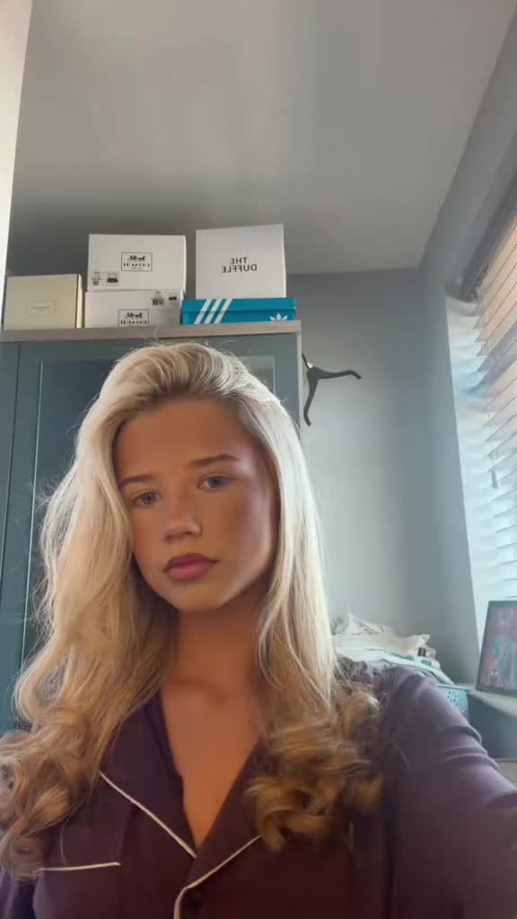 @hitsesmee1x