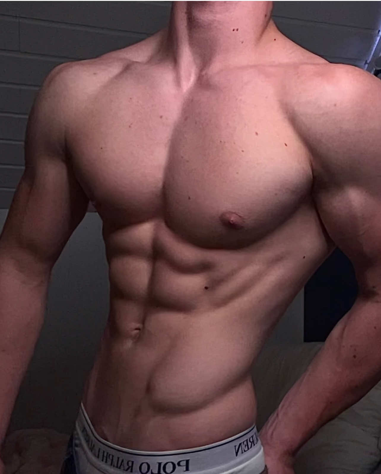 @Albertaesthetic